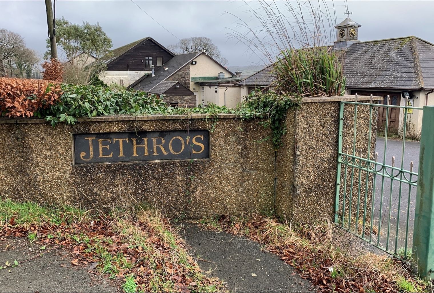 Jethro's funeral will be streamed online after procession through Devon